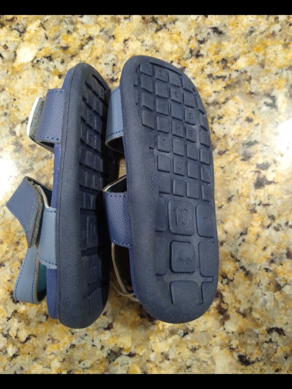 See Kai Run Kids Navy Blue Hook-and-Loop Sandals Size 10.